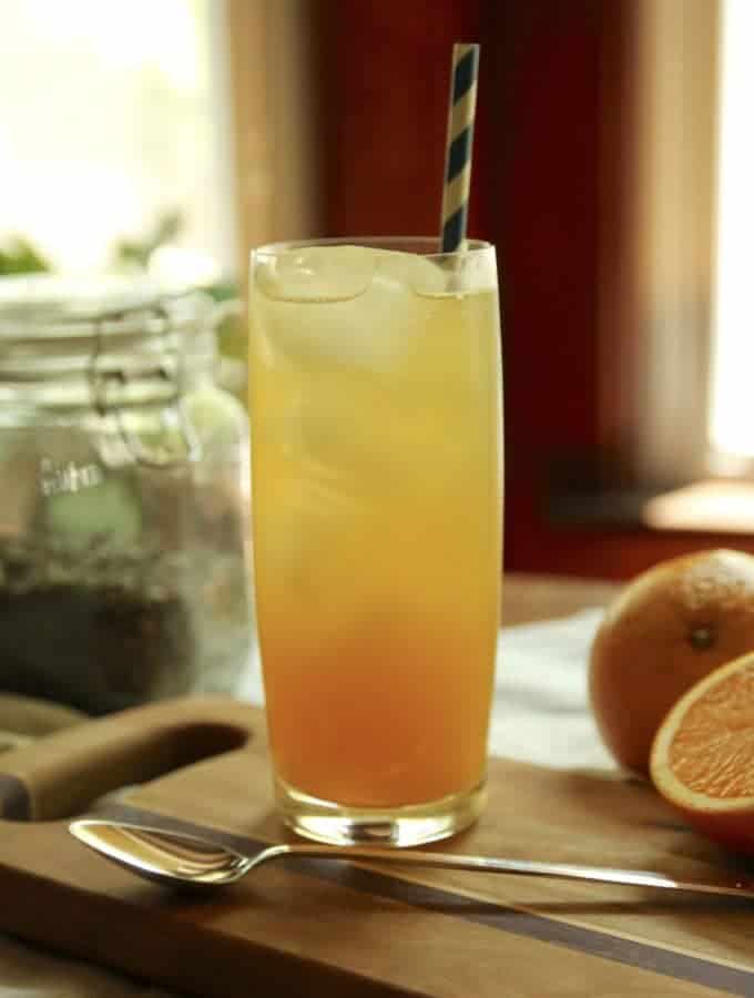 Sparkling Green Tea Photo