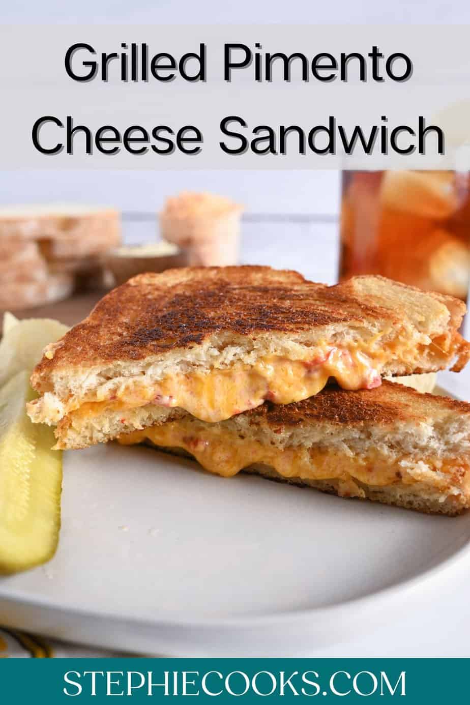 Grilled Pimento Cheese Sandwich | Stephie Cooks