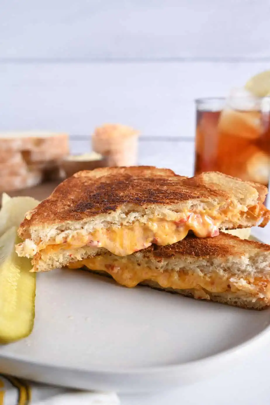 You're Doing It All Wrong - How to Make a Grilled Cheese Sandwich 
