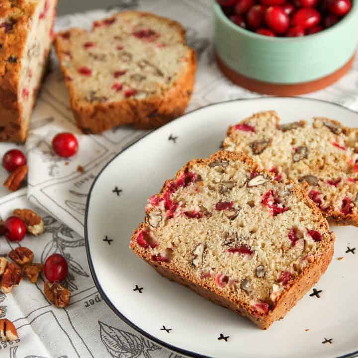 Cranberry Nut Bread - Delicious holiday quick bread | Stephie Cooks