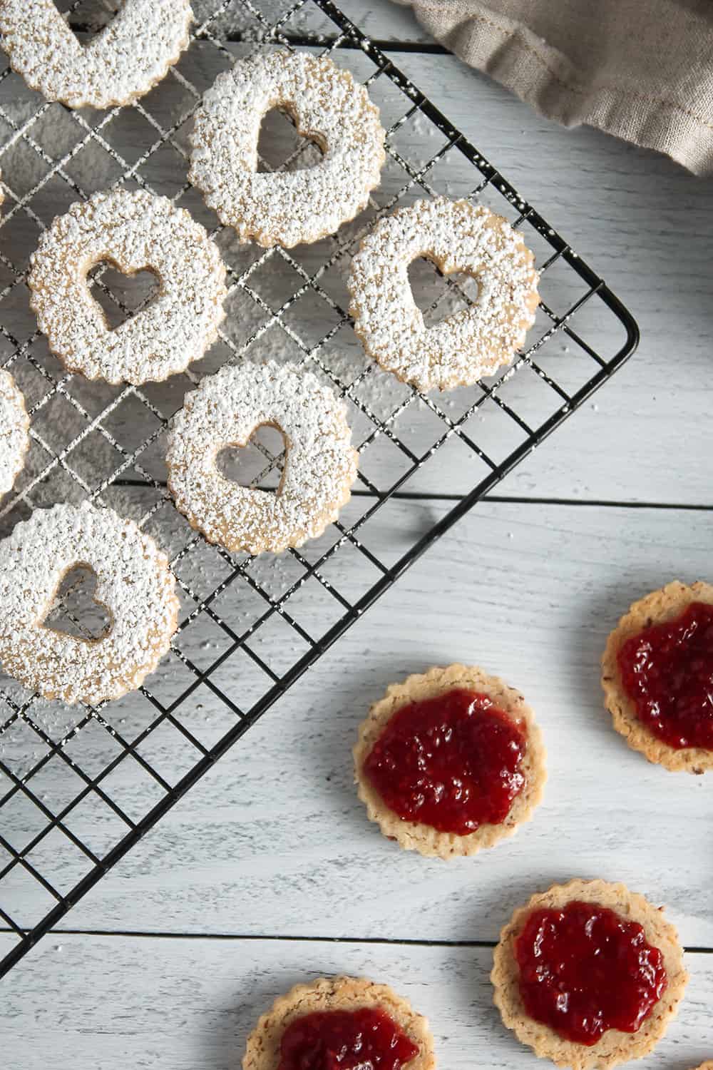 Raspberry Linzer Cookies | Stephie Cooks