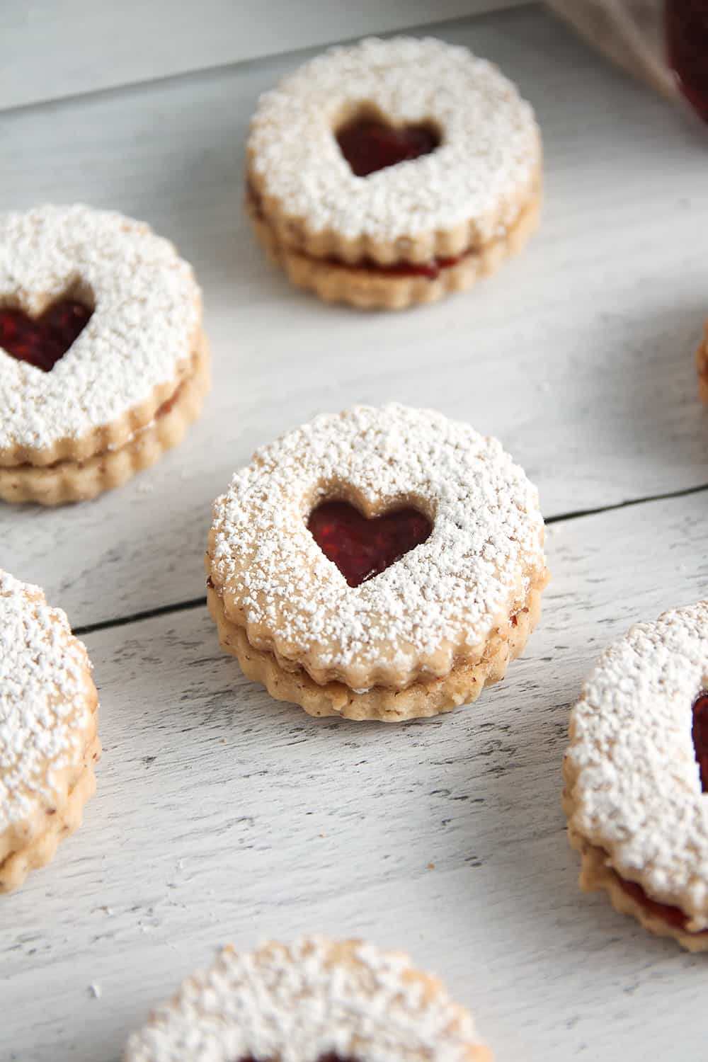 Raspberry Linzer Cookies | Stephie Cooks